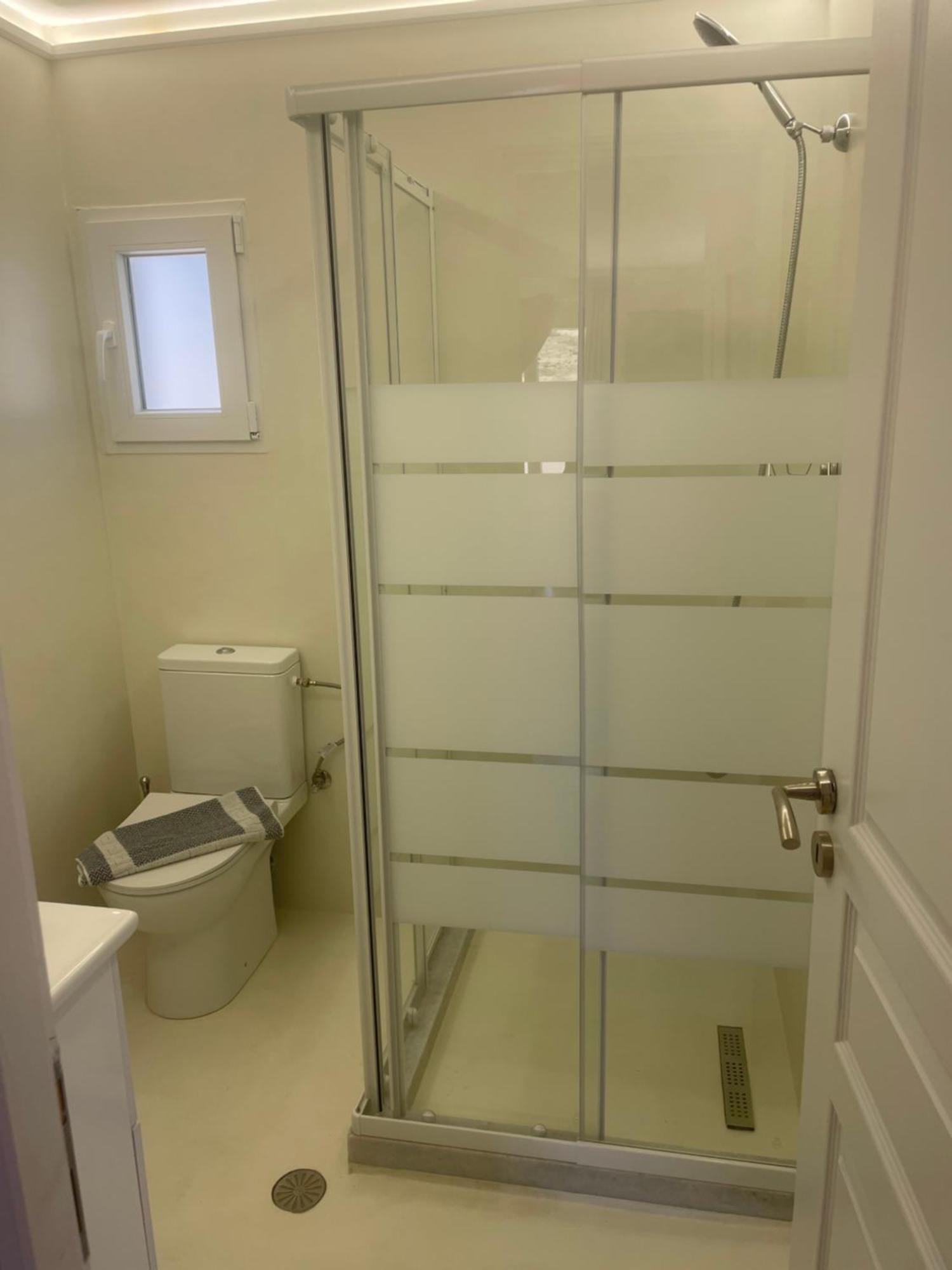 Syros Village Suites Vári Exteriör bild