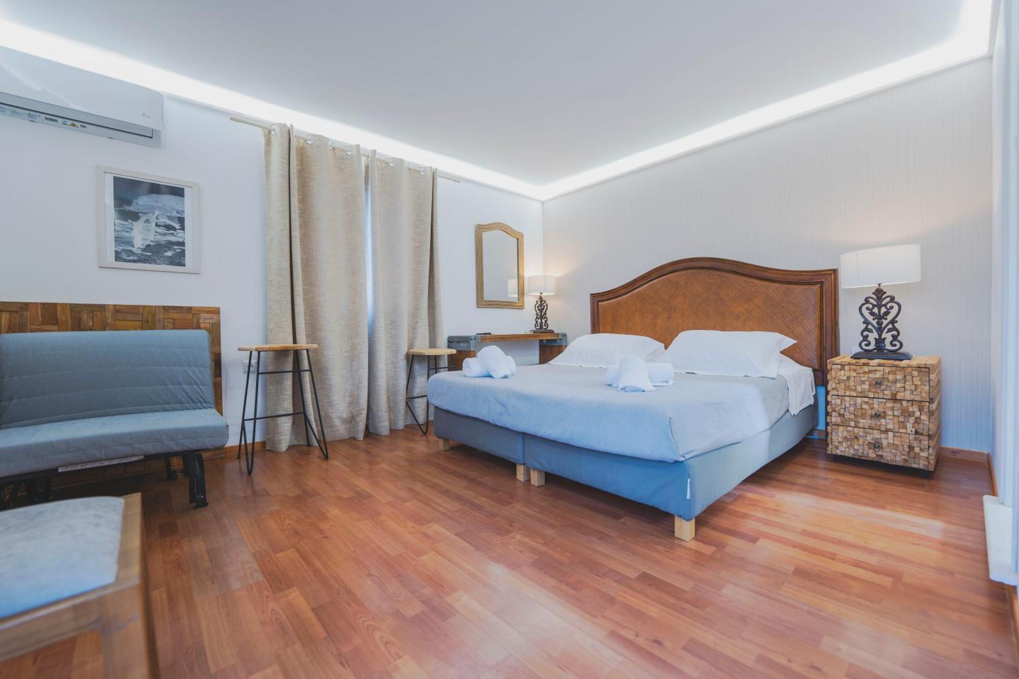 Syros Village Suites Vári Exteriör bild