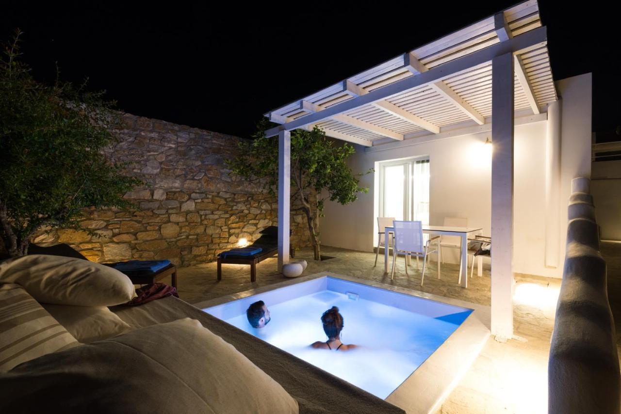 Syros Village Suites Vári Exteriör bild