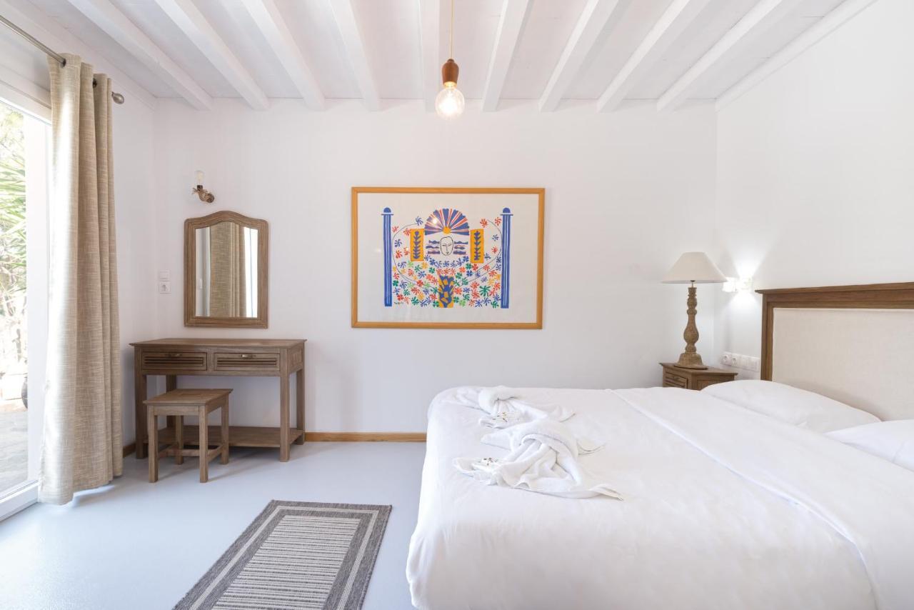 Syros Village Suites Vári Exteriör bild